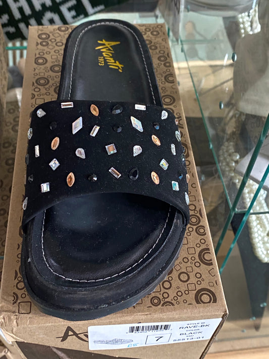 Summer Slides, Black Bling Slides