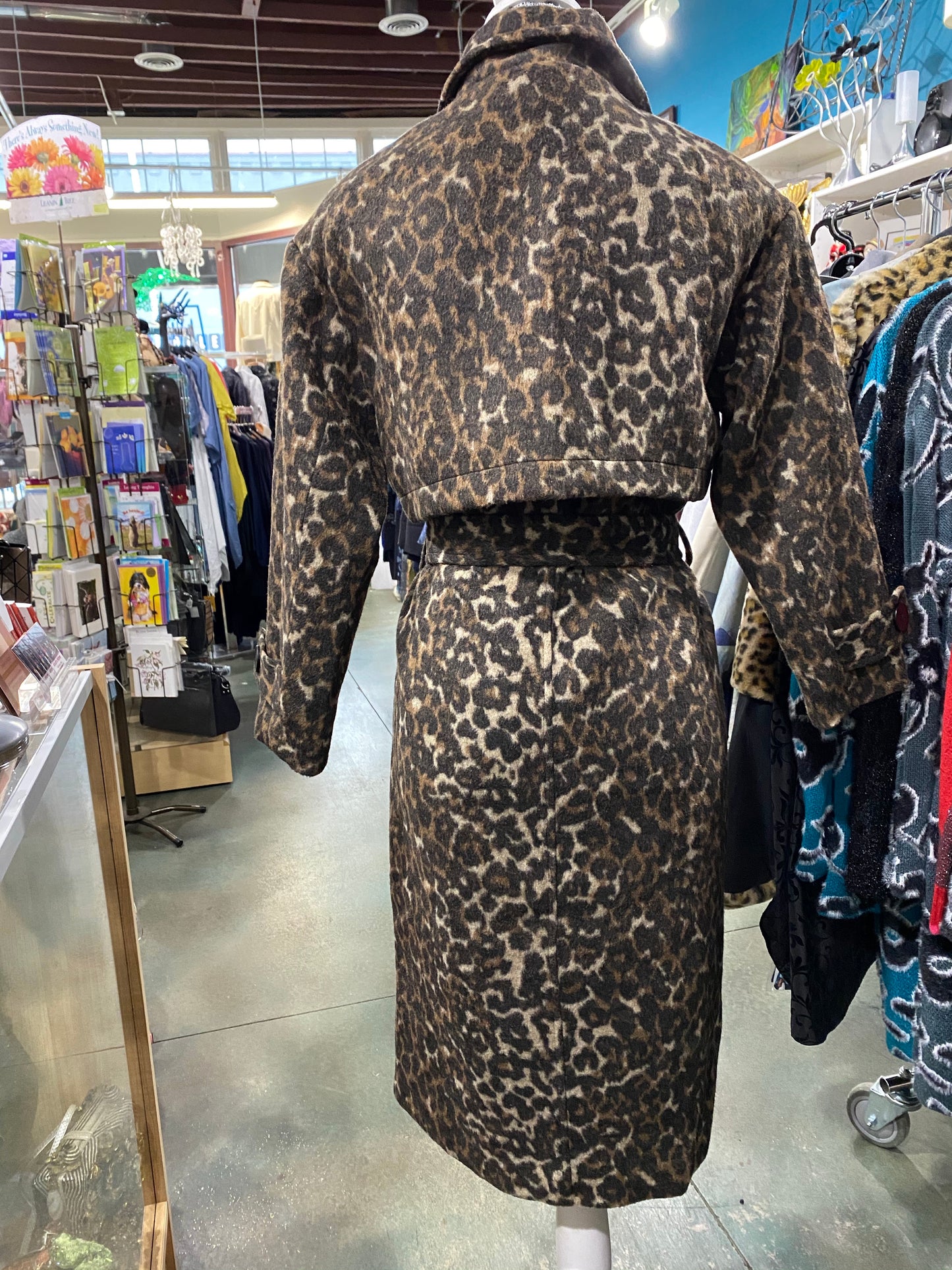 Fall Winter Wear, dark leopard print trench style coat, 3/4 sleeve.